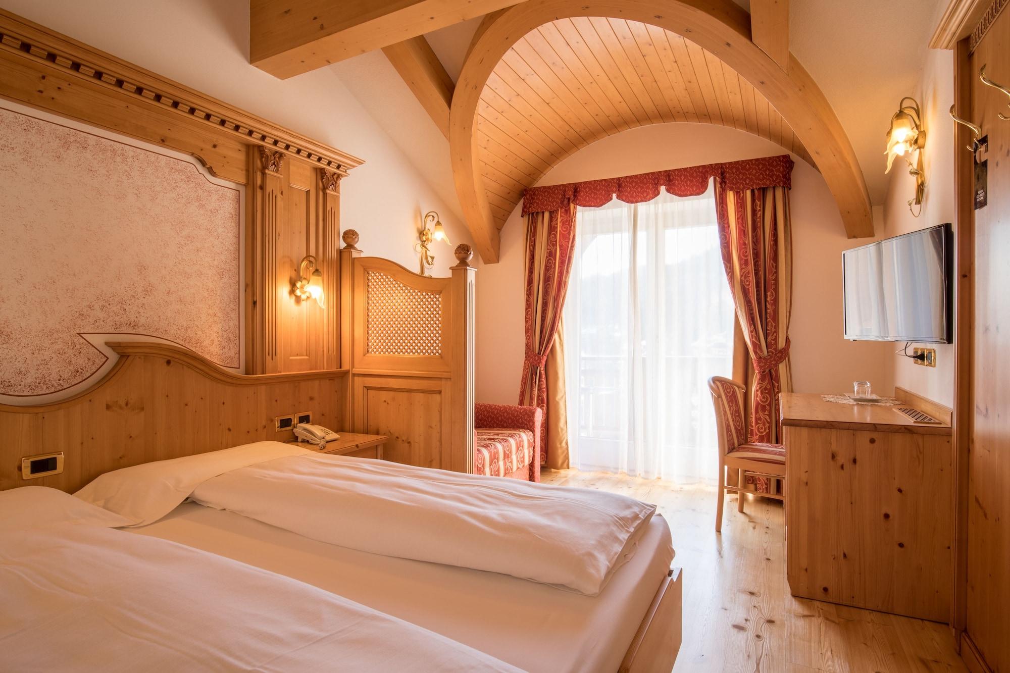 Hotel Chalet All'Imperatore 마돈나 디 캄필리오 외부 사진