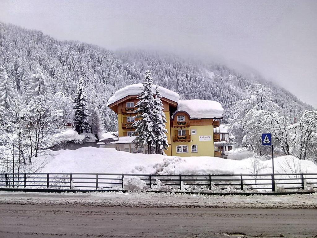 Hotel Chalet All'Imperatore 마돈나 디 캄필리오 외부 사진