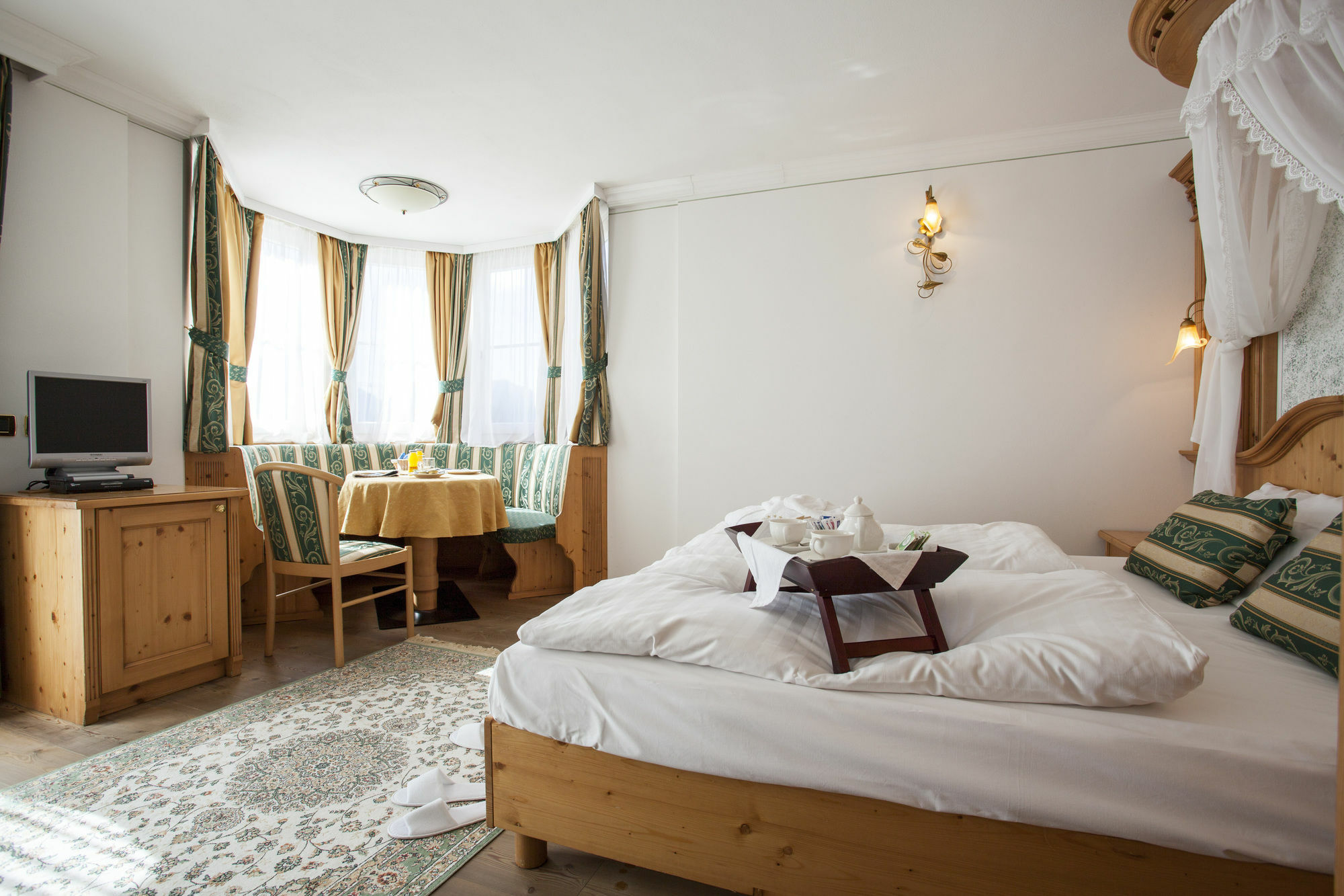 Hotel Chalet All'Imperatore 마돈나 디 캄필리오 외부 사진